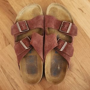 BIRKENSTOCK Arizona - Suede Size 7.5/38 Maroon
